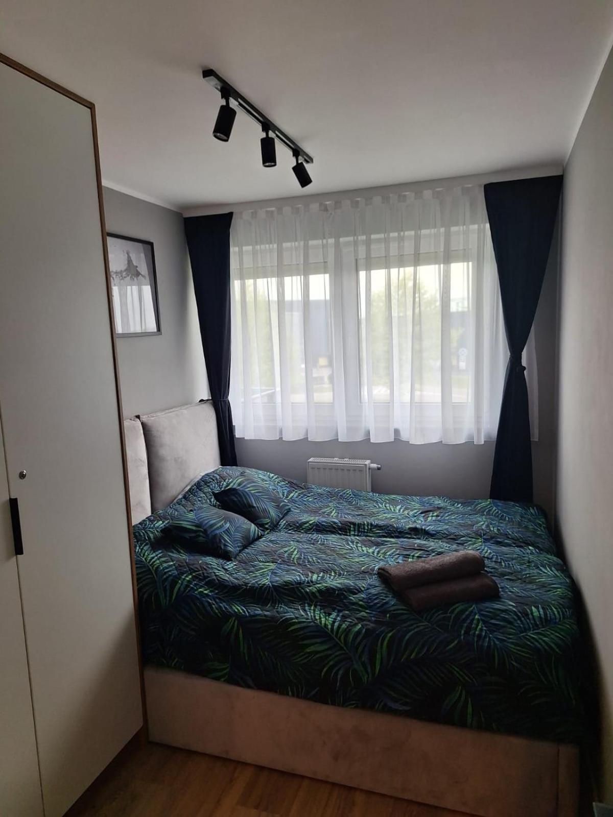 Komfortowy Apartament Dla 7 Osob Ch Arena, Prywatny Parking Gliwice Ngoại thất bức ảnh