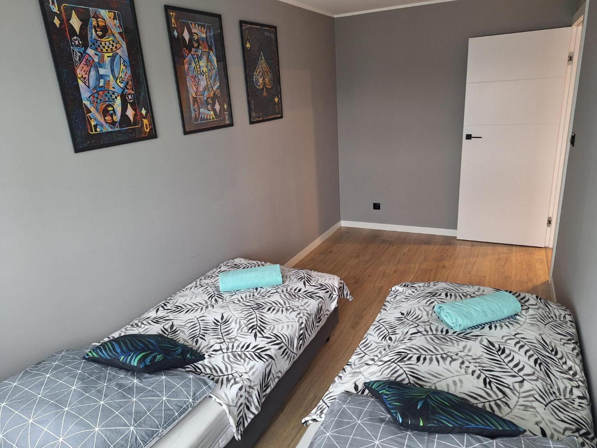 Komfortowy Apartament Dla 7 Osob Ch Arena, Prywatny Parking Gliwice Ngoại thất bức ảnh